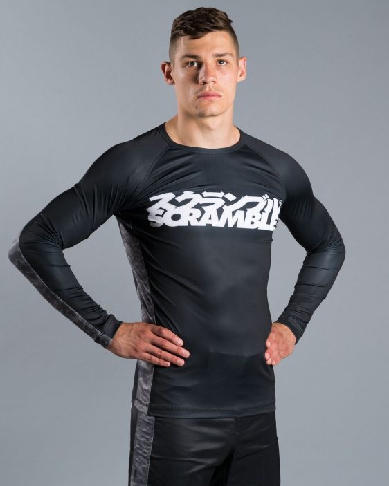 Scramble Kuro Camo Rashguard